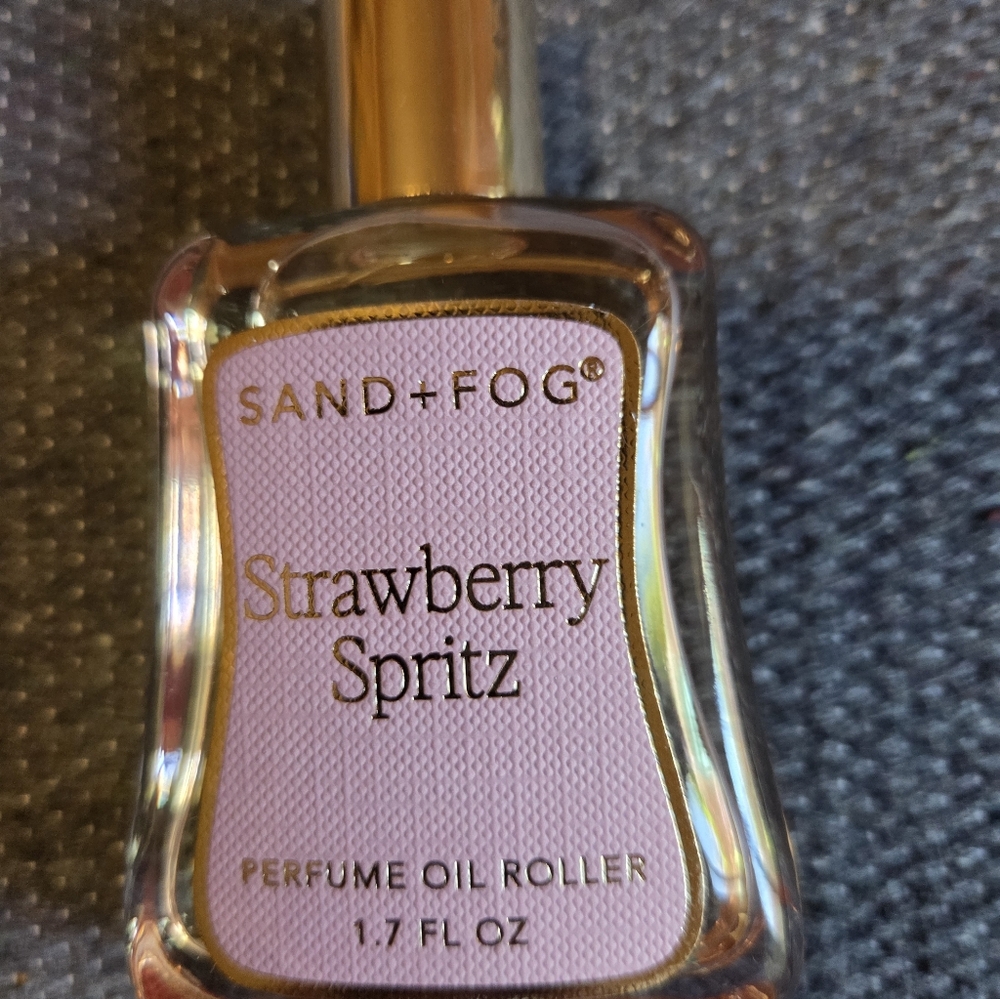 Sand + Fog Strawberry Spritz Perfume Oil Roller